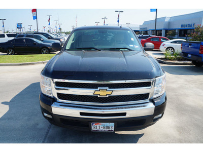 chevrolet silverado 1500 2011 black lt flex fuel 8 cylinders 2 wheel drive 6 speed automatic 77090