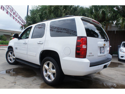 chevrolet tahoe 2012 white suv ls flex fuel 8 cylinders 2 wheel drive automatic 78520