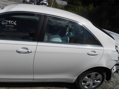 toyota camry hybrid