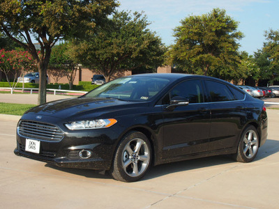 ford fusion 2014 black sedan se gasoline 4 cylinders front wheel drive automatic 76011