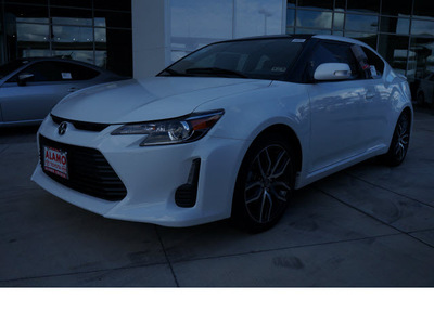 scion tc 2014 white coupe gasoline 4 cylinders front wheel drive automatic 78232