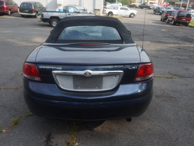 chrysler sebring 2002 dk  blue lxi gasoline 6 cylinders front wheel drive automatic 08812