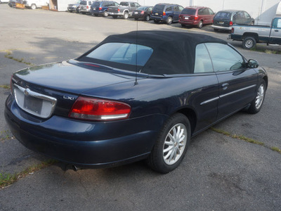 chrysler sebring 2002 dk  blue lxi gasoline 6 cylinders front wheel drive automatic 08812