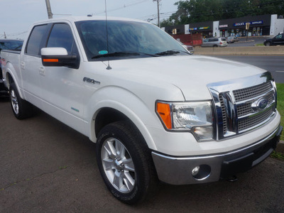 ford f 150 2011 white lariat gasoline 6 cylinders 4 wheel drive automatic 08812