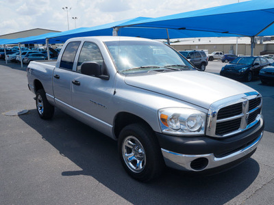 dodge ram 1500 2007 silver pickup truck sxt gasoline 6 cylinders rear wheel drive automatic with overdrive 76234