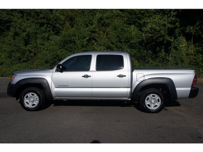 toyota tacoma 2012 silver v6 gasoline 6 cylinders 4 wheel drive automatic 75672