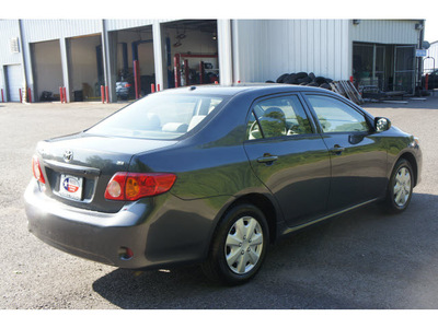 toyota corolla 2010 dk  gray sedan le gasoline 4 cylinders front wheel drive automatic 75672