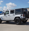 jeep wrangler unlimited 2008 silver suv sahara gasoline 6 cylinders 4 wheel drive automatic 79110