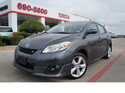 toyota matrix 2010 dk  gray hatchback s gasoline 4 cylinders all whee drive automatic 76543