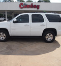 chevrolet tahoe 2013 white suv lt flex fuel v8 2 wheel drive automatic with overdrive 77657