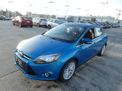 ford focus 2014 blue sedan titanium flex fuel 4 cylinders front wheel drive automatic with overdrive 60546