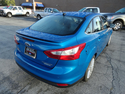 ford focus 2014 blue sedan titanium flex fuel 4 cylinders front wheel drive automatic with overdrive 60546