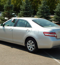 toyota camry 2011 silver sedan le gasoline 4 cylinders front wheel drive automatic 56001