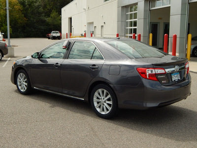 toyota camry 2012 gray sedan xle gasoline 4 cylinders front wheel drive automatic 56001