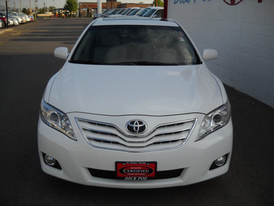 toyota camry 2010 white sedan gasoline 6 cylinders front wheel drive automatic 79925