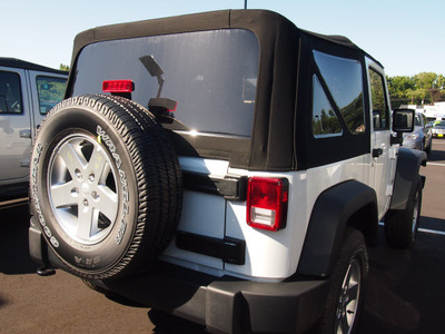 jeep wrangler 2014 white suv sport gasoline 6 cylinders 4 wheel drive 5 spd automatic 07730