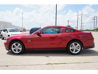 ford mustang 2012 red coupe gt premium gasoline 8 cylinders rear wheel drive automatic 76502