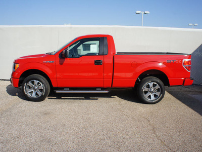 ford f 150 2013 red stx flex fuel 8 cylinders 2 wheel drive automatic 75235