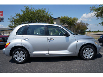 chrysler pt cruiser 2004 silver wagon gasoline 4 cylinders front wheel drive automatic 76543