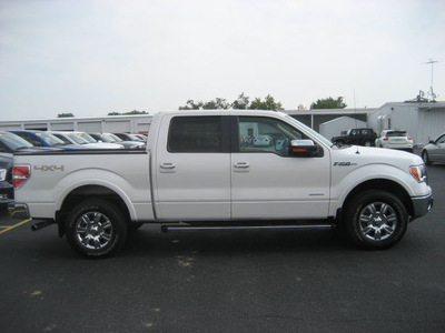 ford f 150 2012 white lariat gasoline 6 cylinders 4 wheel drive autostick 62863