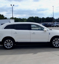 lincoln mkt 2013 white suv gasoline 6 cylinders front wheel drive automatic 62708