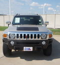 hummer h3 2006 gray suv gasoline 5 cylinders 4 wheel drive automatic 76108