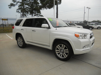 toyota 4runner 2013 white suv limited gasoline 6 cylinders 2 wheel drive automatic 75503