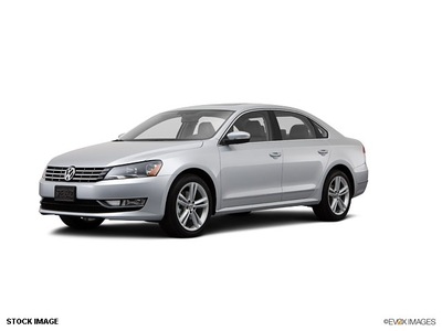 volkswagen passat 2014 sedan tdi sel premium diesel 4 cylinders front wheel drive dual shift gearbox 56001