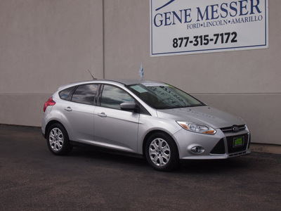 ford focus 2012 silver hatchback se flex fuel 4 cylinders front wheel drive automatic 79407