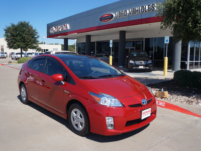 toyota prius 2011 red three hybrid 4 cylinders front wheel drive automatic 76053
