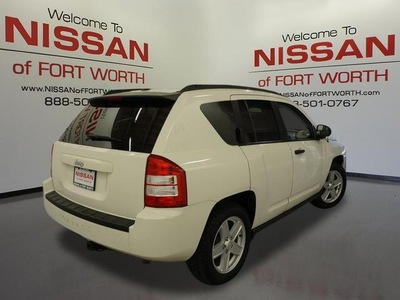 jeep compass 2007 white suv high gasoline 4 cylinders front wheel drive automatic 76116