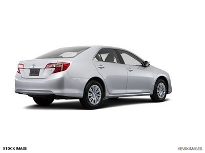 toyota camry 2014 sedan gasoline 4 cylinders front wheel drive 6 speed automatic 76053