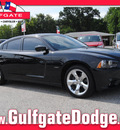 dodge charger 2014 black sedan r t plus 8 cylinders automatic 77017