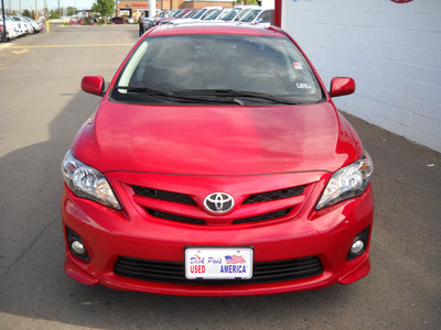 toyota corolla 2013 red sedan gasoline 4 cylinders front wheel drive automatic 79925