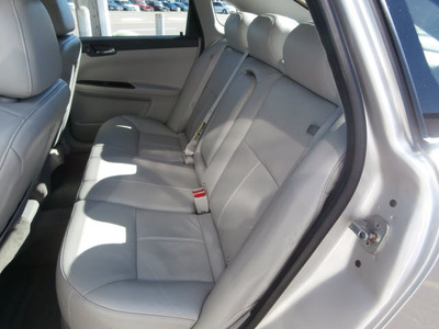 chevrolet impala 2008 gray sedan ss gasoline 8 cylinders front wheel drive automatic 13502