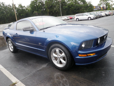 ford mustang 2007 blue coupe gt deluxe gasoline 8 cylinders rear wheel drive automatic 32401