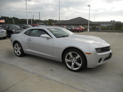 chevrolet camaro 2010 silver coupe ls gasoline 6 cylinders rear wheel drive automatic 75503