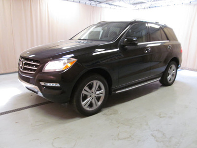 mercedes benz m class 2013 black suv ml350 4matic gasoline 6 cylinders all whee drive automatic 44883