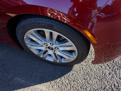 lincoln mkz 2014 red sedan gasoline 6 cylinders front wheel drive not specified 08902