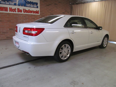 lincoln zephyr 2006 white sedan gasoline 6 cylinders front wheel drive automatic 44883