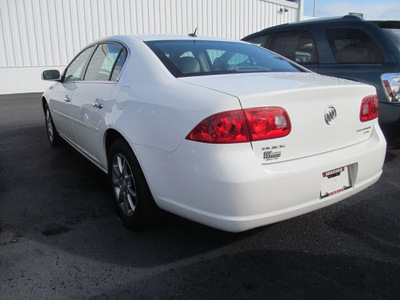buick lucerne 2008 white sedan cxl gasoline 6 cylinders front wheel drive automatic 45840