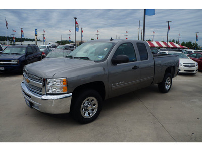 chevrolet silverado 1500 2013 gray pickup truck ls flex fuel 8 cylinders 2 wheel drive automatic 77090