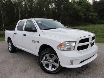 ram 1500 2014 white express gasoline 8 cylinders 4 wheel drive automatic 44024