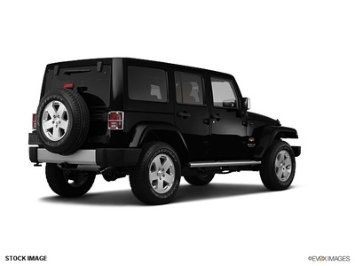 jeep wrangler unlimited 2011 suv sahara gasoline 6 cylinders 4 wheel drive dgv 4 spd  automatic vlp 42rle trans 07730