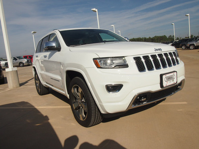 jeep grand cherokee 2014 white suv overland gasoline 8 cylinders 2 wheel drive automatic 77375
