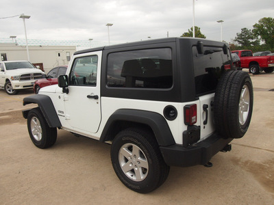 jeep wrangler 2013 white suv sport gasoline 6 cylinders 4 wheel drive automatic 77375