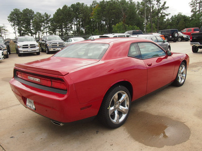 dodge challenger 2014 maroon coupe rt gasoline 8 cylinders rear wheel drive automatic 77375