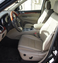 jeep grand cherokee 2011 black suv overland gasoline 8 cylinders 4 wheel drive automatic 79110