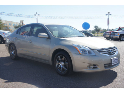 nissan altima 2010 gold sedan 2 5 gasoline 4 cylinders front wheel drive automatic 78041