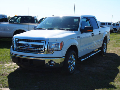 ford f 150 2013 white xlt 8 cylinders automatic with overdrive 77864